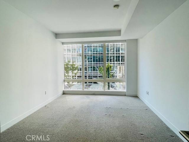 San Francisco, CA 94105,301 Mission Street #3J