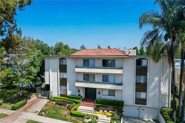 South Pasadena, CA 91030,1218 Pine Street