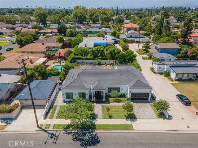 Downey, CA 90240,9509 Downey Avenue