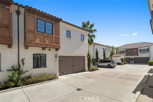 Arcadia, CA 91006,586 S 2nd Avenue #B