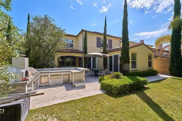 Irvine, CA 92620,57 Statuary