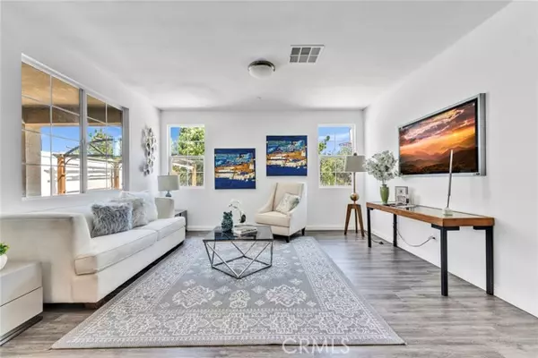 Ontario, CA 91762,209 W Via Rua Flores