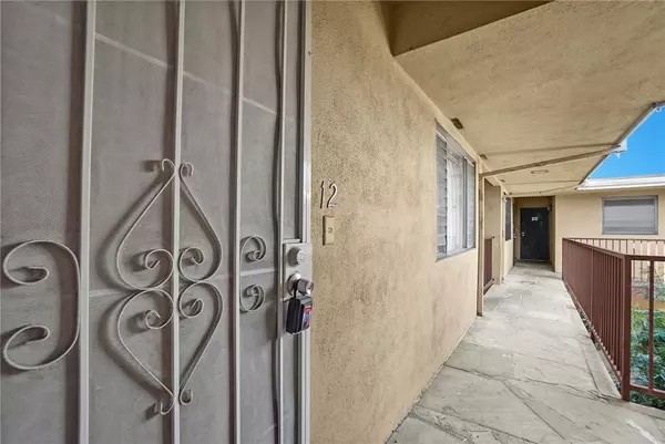 Long Beach, CA 90802,640 Elm Avenue #12
