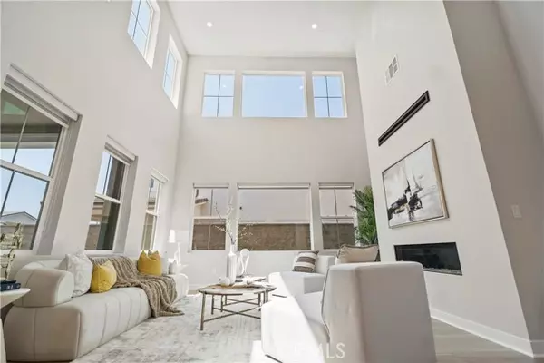 Lake Forest (el Toro), CA 92630,251 Brackens