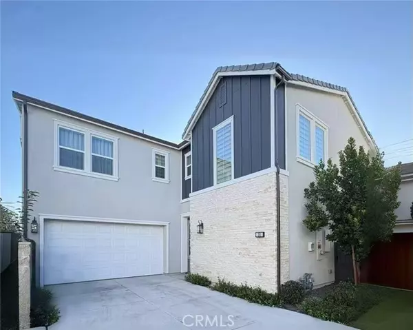 251 Brackens, Lake Forest (el Toro), CA 92630