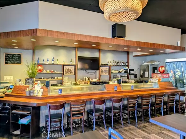 313 W Los Angeles Avenue, Moorpark, CA 93021