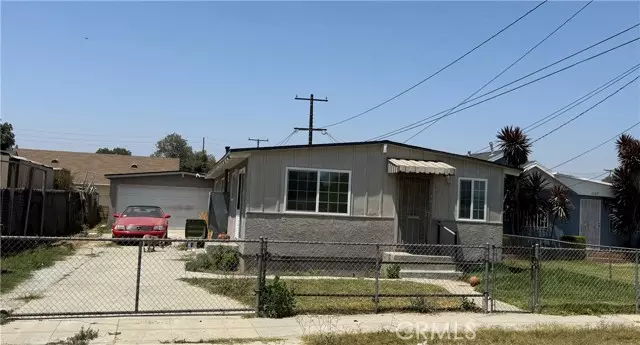 Compton, CA 90220,1109 S Acacia Avenue