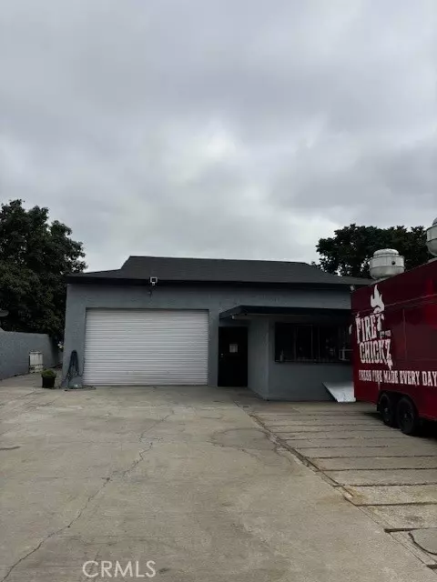 Bellflower, CA 90706,9457 Flora Vista St