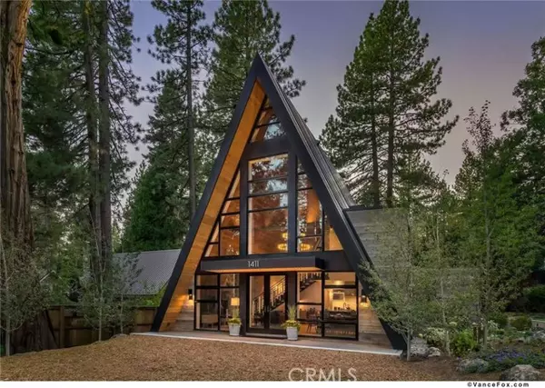 Big Bear Lake, CA 92315,831 Cove Drive