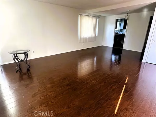 South Pasadena, CA 91030,1628 South Huntington Dr. #10