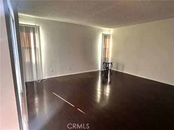 South Pasadena, CA 91030,1628 South Huntington Dr. #10