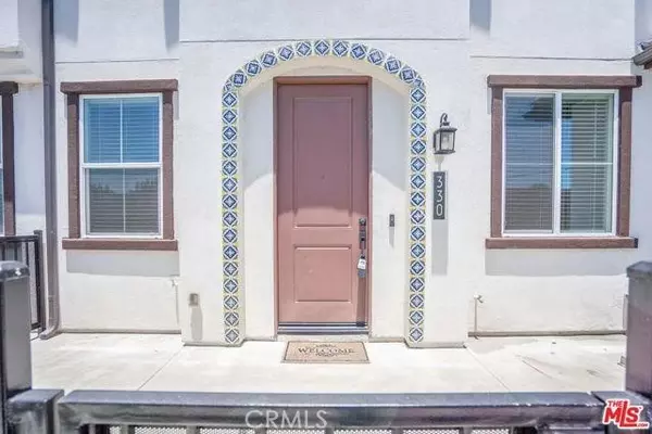 Fullerton, CA 92832,340 VIA AMOR PL