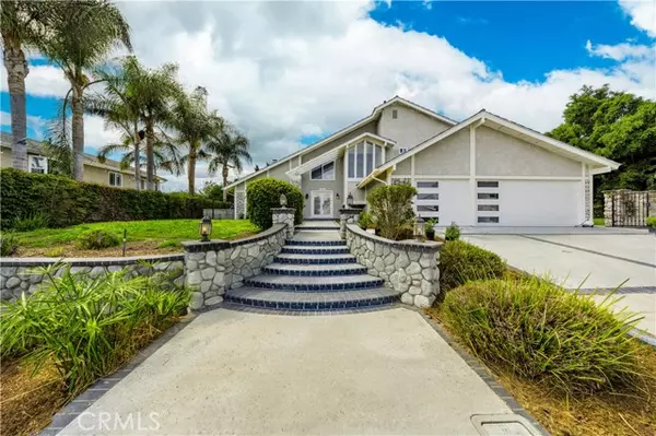 Tustin, CA 92705,19402 Lemon Hill Drive