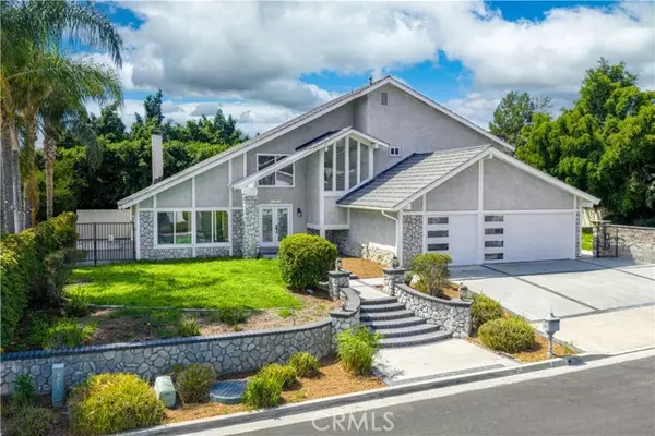 Tustin, CA 92705,19402 Lemon Hill Drive