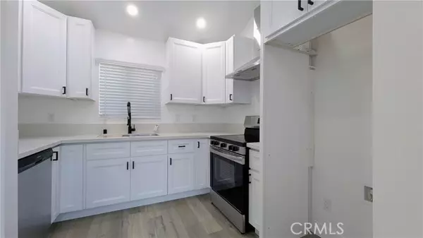 Los Angeles, CA 90042,1713 N Avenue 56