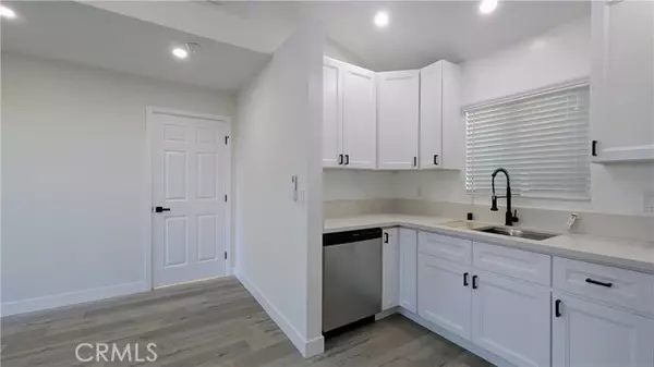 Los Angeles, CA 90042,1713 N Avenue 56