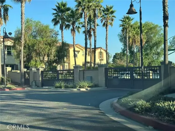 Ontario, CA 91764,3027 E VIA CORVINA