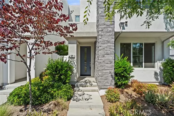 Irvine, CA 92618,163 Stage