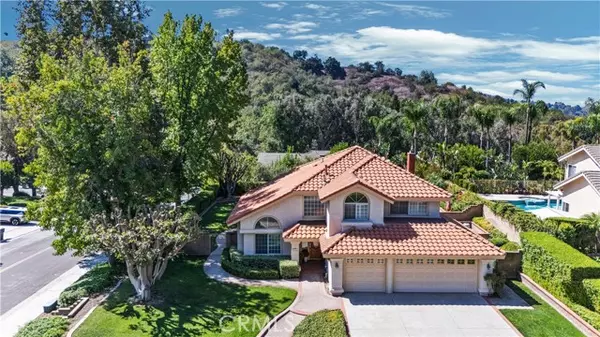 San Dimas, CA 91773,902 Via Amadeo