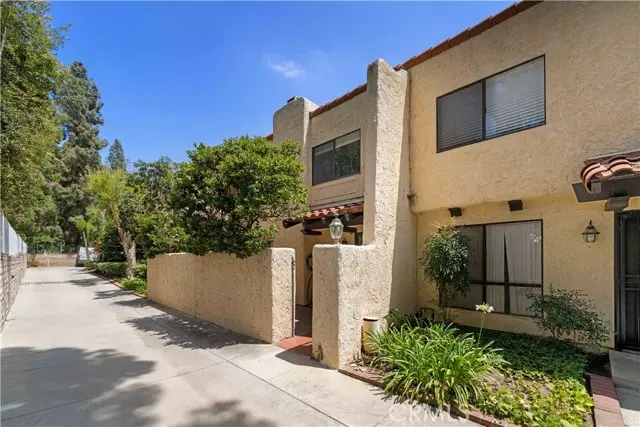 Northridge (los Angeles), CA 91324,10126 Reseda #121