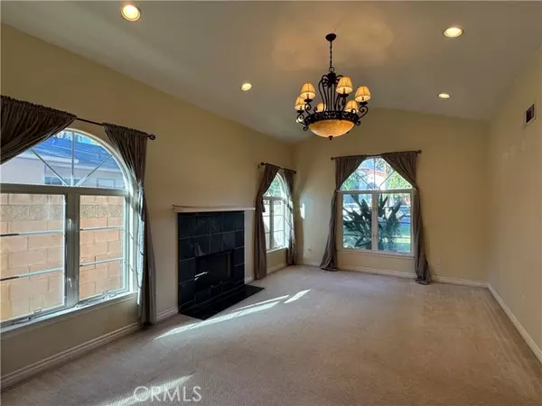 Monrovia, CA 91016,824 Ocean View