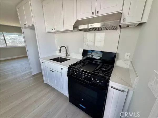 Glendora, CA 91740,409 E Lemon Avenue