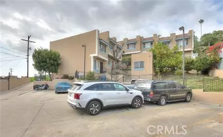 Los Angeles, CA 90032,4904 Ithaca Avenue