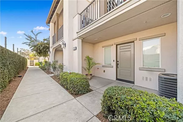Montebello, CA 90640,1118 Calle Montana