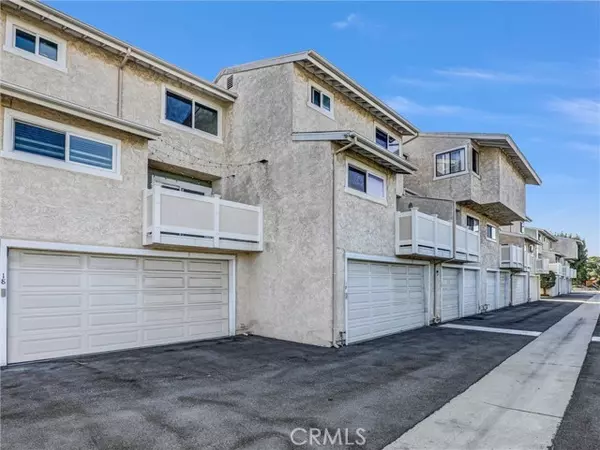 4325 W 182 Street #18, Torrance, CA 90504