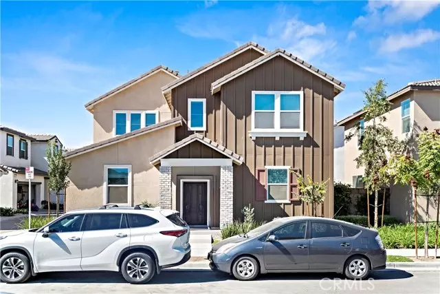 Ontario, CA 91761,3662 Basanite