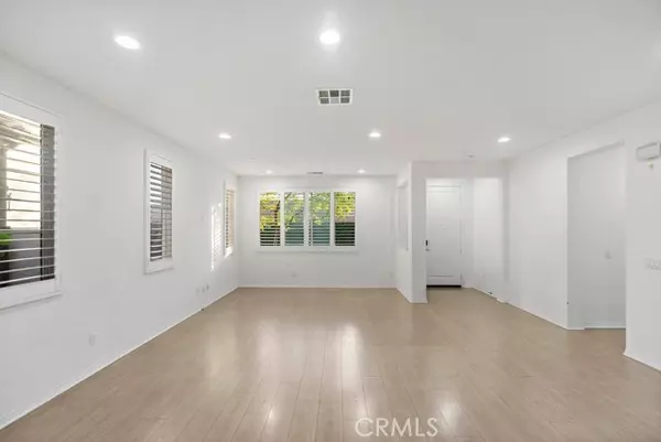 Temple City, CA 91780,12 Linden