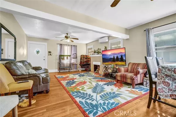 Anaheim, CA 92805,833 S Lemon Street