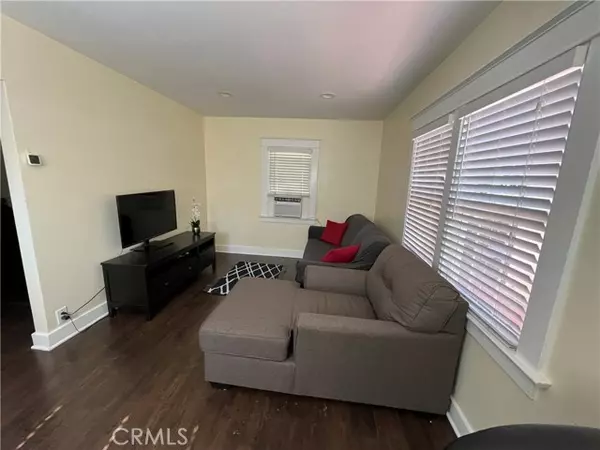 Alhambra, CA 91803,421 S Electric