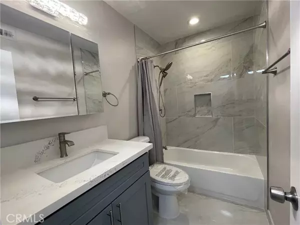 Garden Grove, CA 92840,10902 Lampson Avenue #2