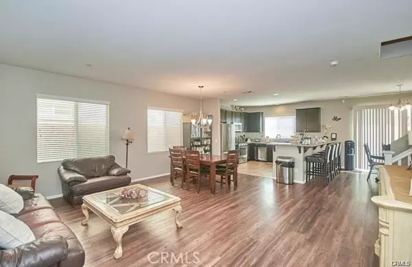 Fontana, CA 92336,6967 Madison