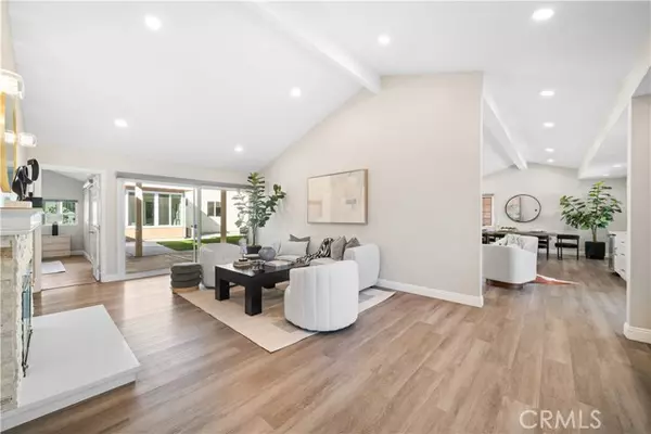 Yorba Linda, CA 92886,17841 Buena Vista Avenue