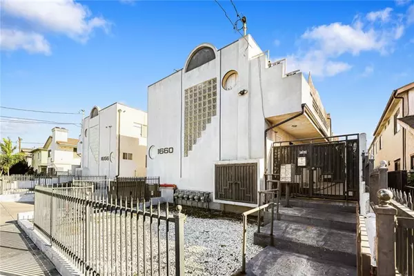 Gardena, CA 90247,1660 W 146th Street #2