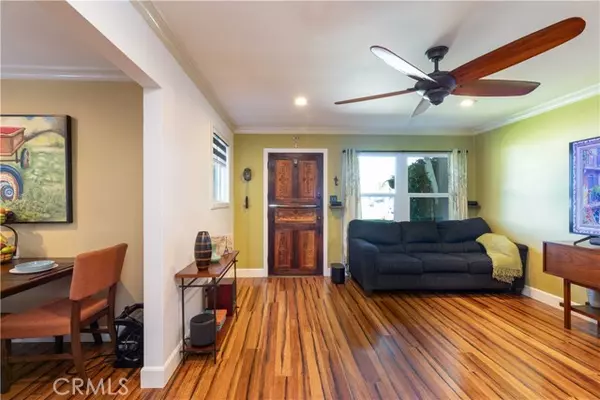 Huntington Beach, CA 92646,8242 Grant Drive