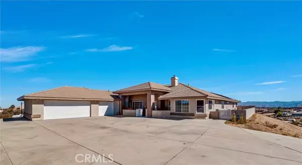 10180 Buffalo Road, Oak Hills, CA 92344