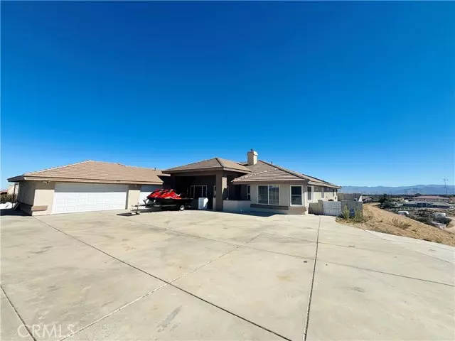 Oak Hills, CA 92344,10180 Buffalo Road