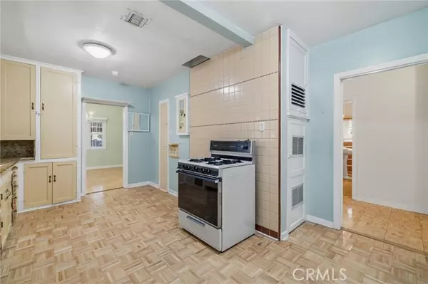 1424 S Stoneman Avenue, Alhambra, CA 91801