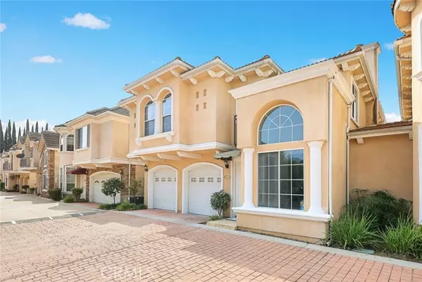 Arcadia, CA 91007,470 W Duarte #B