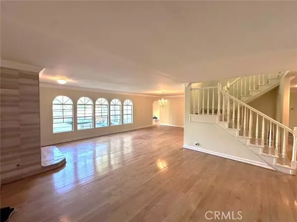 Arcadia, CA 91006,1126 Highland Oaks Dr