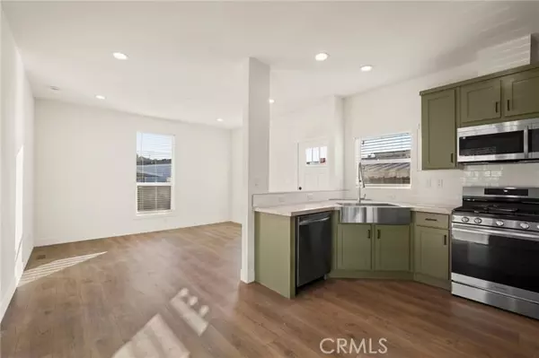 Glendora, CA 91740,732 E Route 66 #26