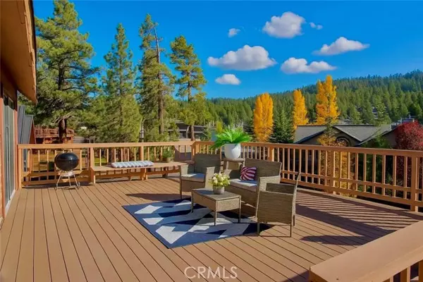 Big Bear Lake, CA 92315,39050 Willow Landing