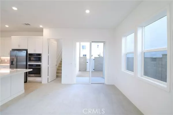 Irvine, CA 92618,647 Gadwall