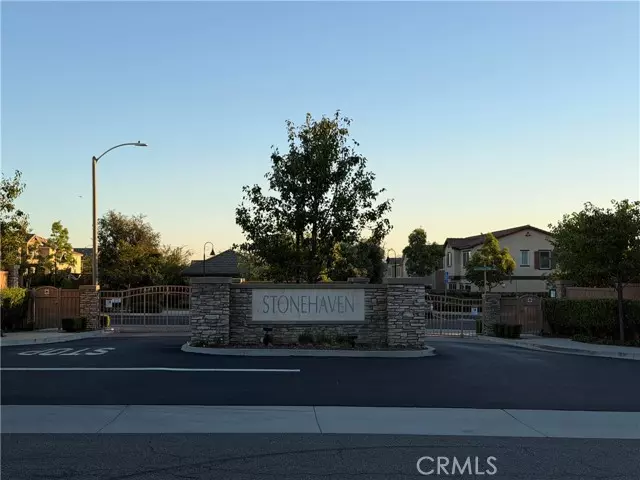 Fontana, CA 92336,6372 Keystone