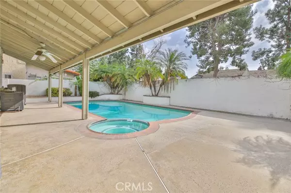 Cerritos, CA 90703,12536 Oakcreek