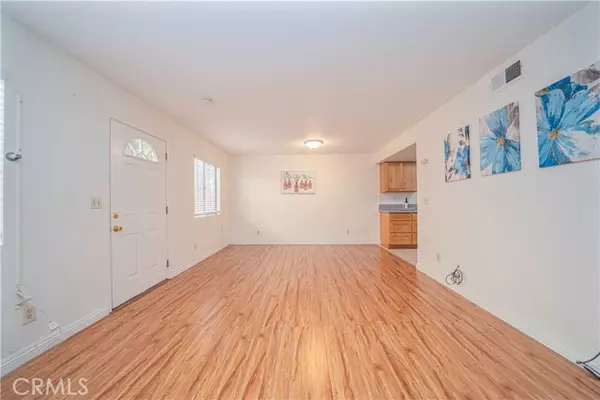 El Monte, CA 91733,9467 Cortada Street #F