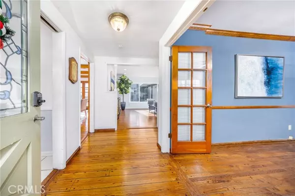 648 Sharon Rd, Arcadia, CA 91007